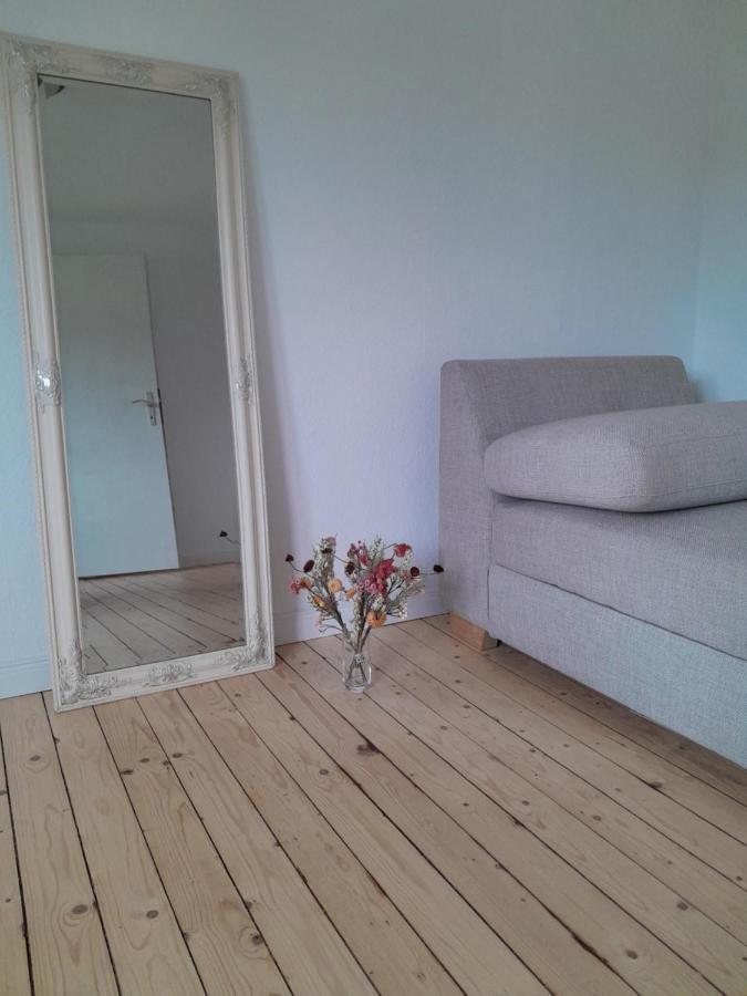 Tannenquartier - Ihr Ferienhaeuschen Apartment Groß Grönau Екстериор снимка